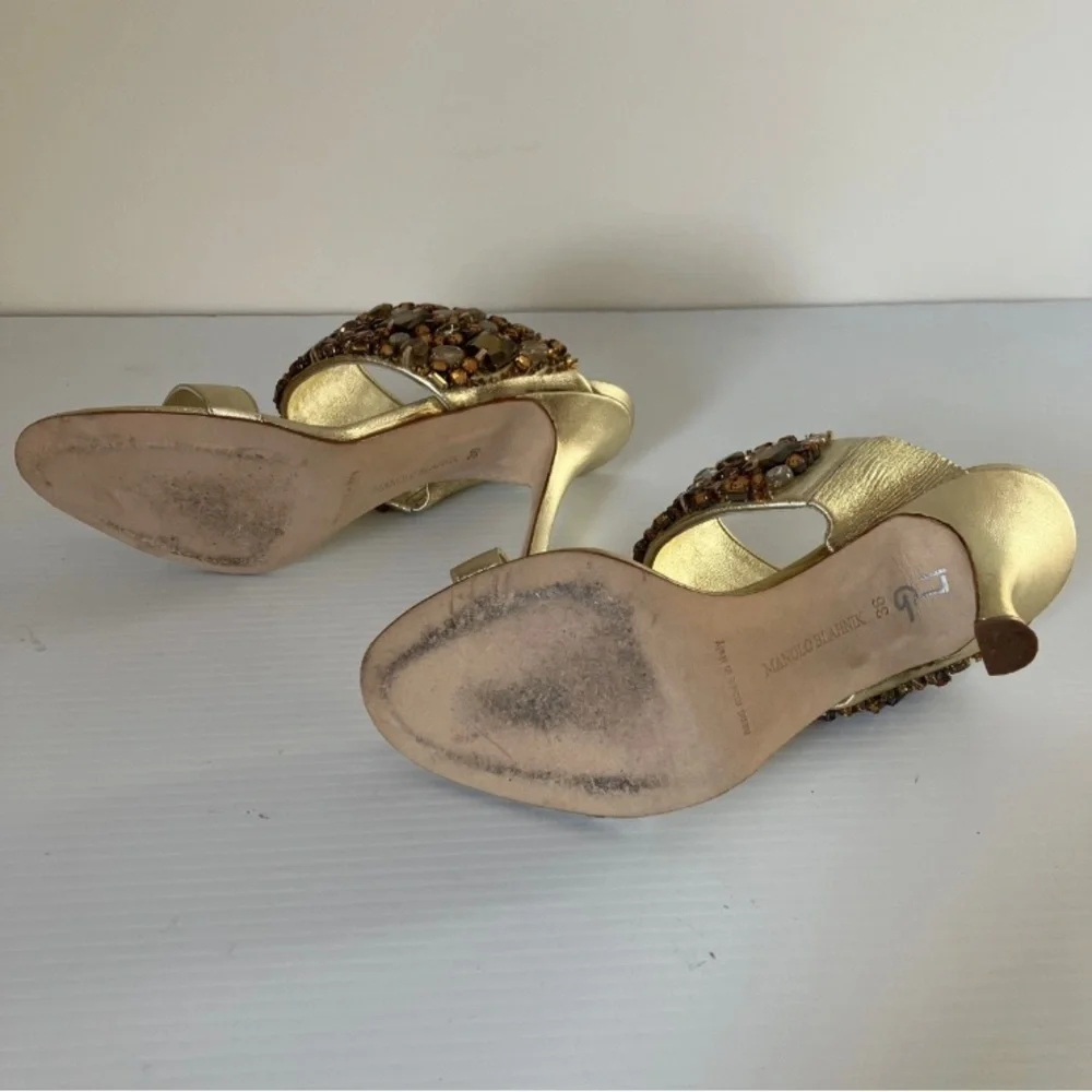 Manolo Blahnik DOGE 115 Jeweled Gold Mule Heeled Sandals size EU 36 US 5.5